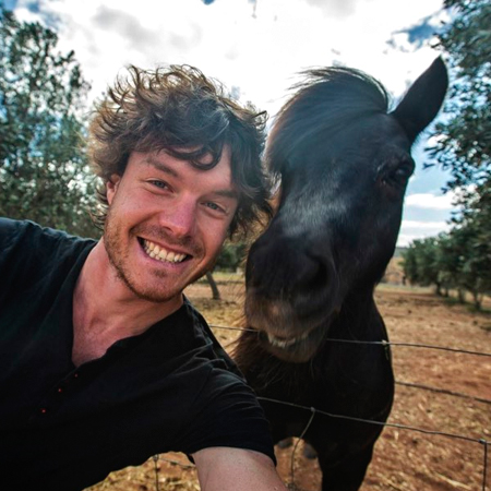 Alan Dixon Selfie animaux
